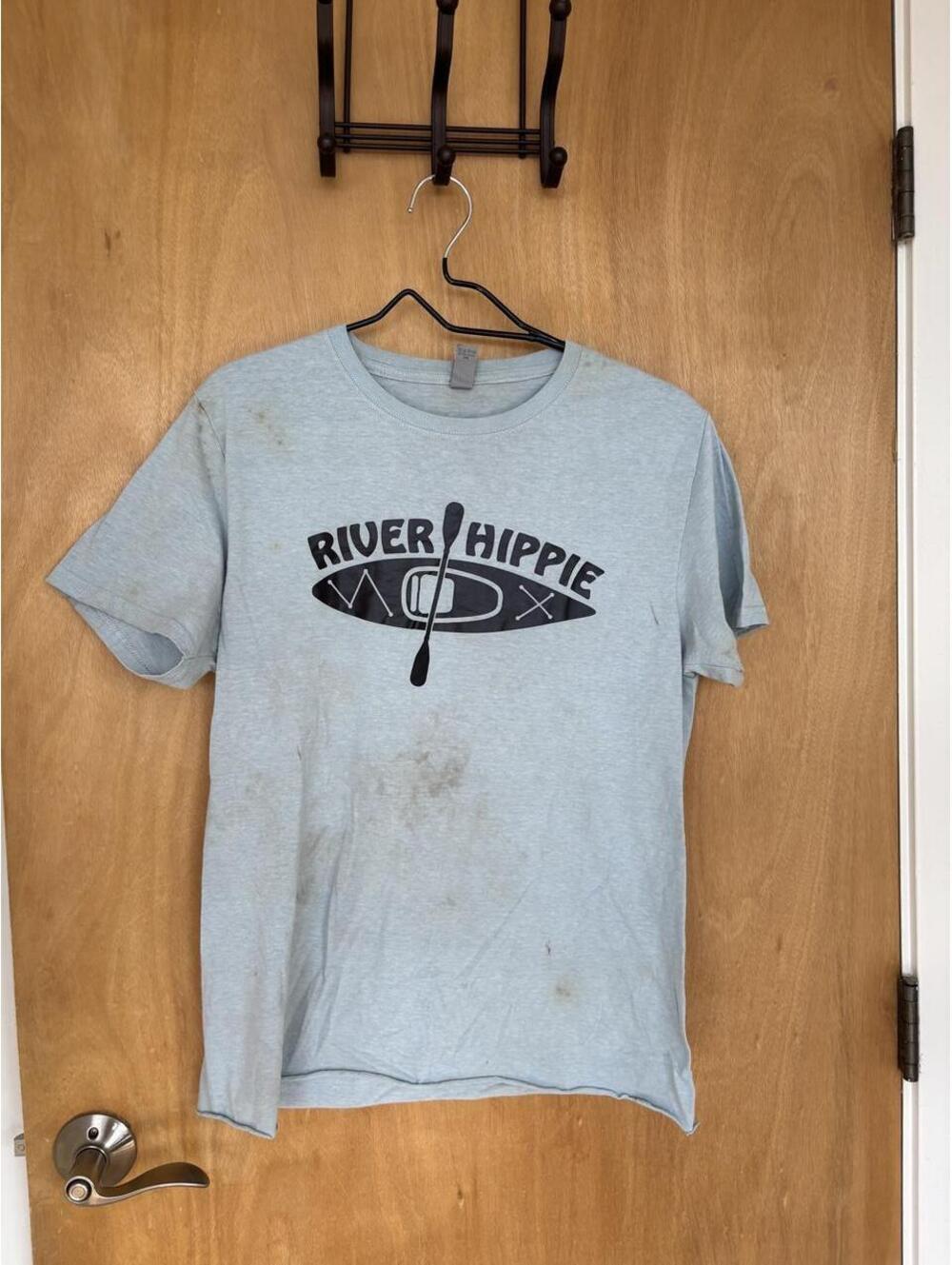 River Hippie Kayak Graphic Tee Medium Blue